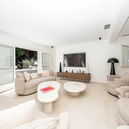 Sumptuous - Ac- 6br- 12p- Apartment Cannes